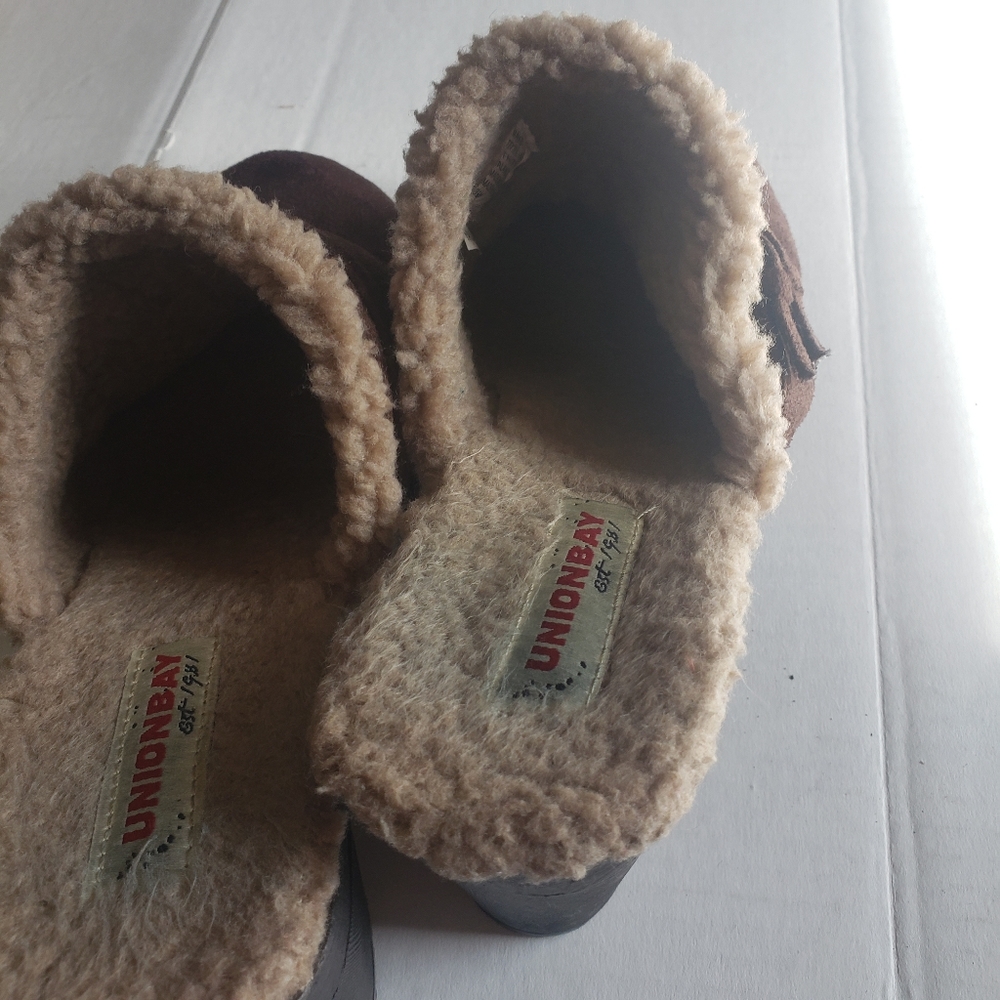 Union Bay Clogs - Picture 5 of 7